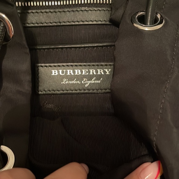Burberry rudsack black with silver hardware - Picture 4 of 5